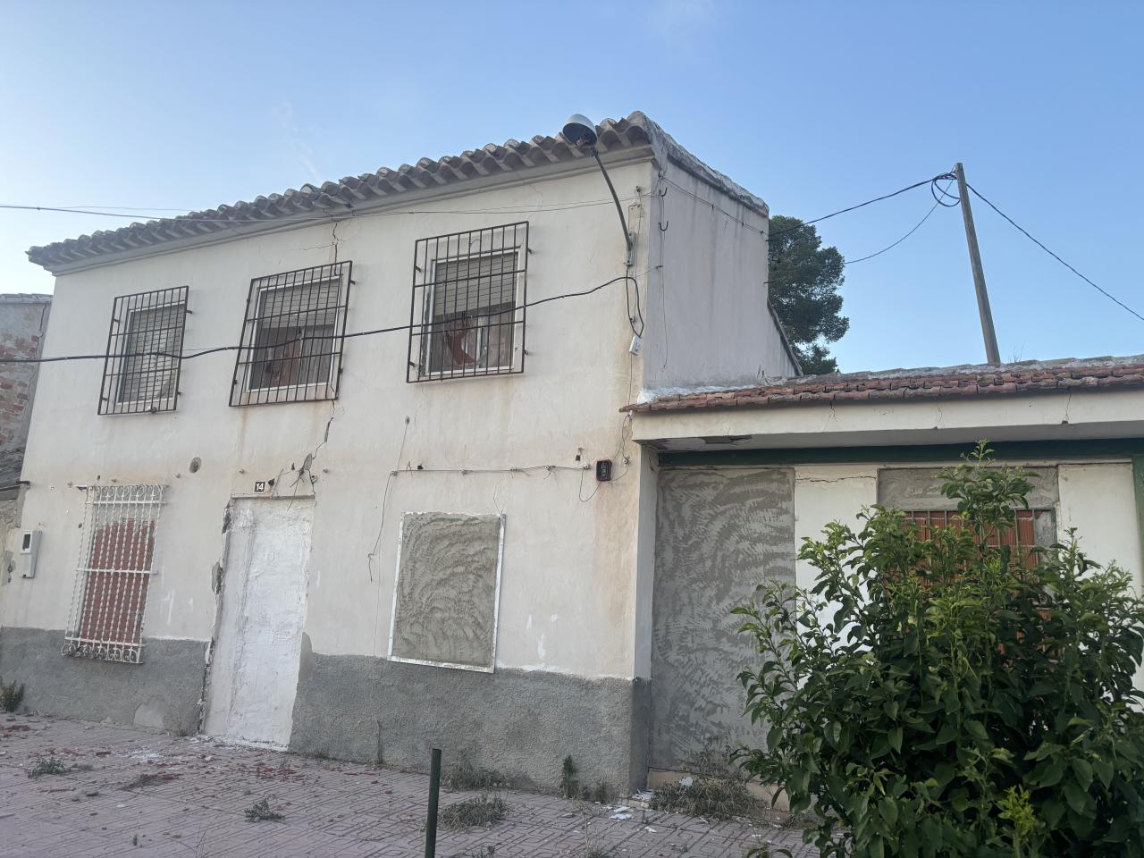  Excelente vivienda con parcela edificable y parcela rústica - Albudeite-Ref. 026